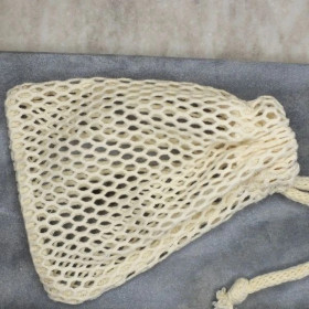 Filet magique savon exfoliation douce - La Savonnerie Chinonaise