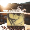 Savon artisanal au lait naturel latte hydratation - La Savonnerie